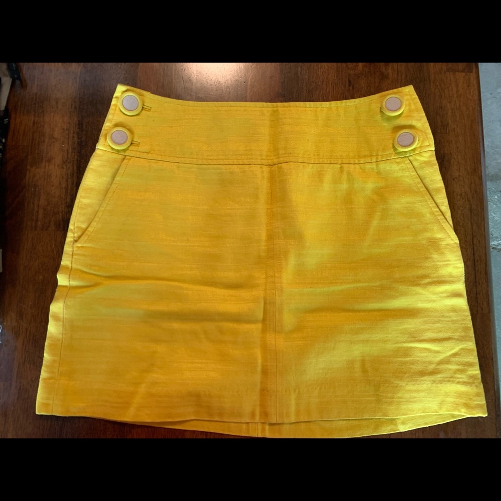 Yellow Banana Republic skirt